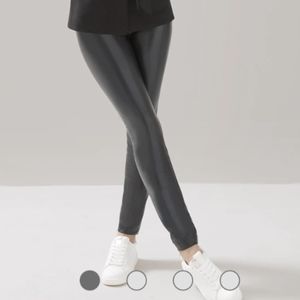 Vegan Leather WHBM Runway Leggings